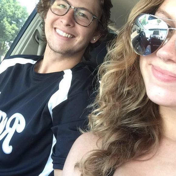 Meet your Posher, Lucas - Picture 1 of 1